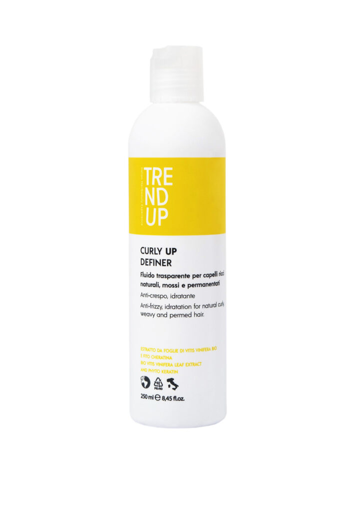 Прозрачный флюид для вьющихся волос TREND UP Curly Up Definer fluido trasparente per capelli ricci, 250 мл, 0331